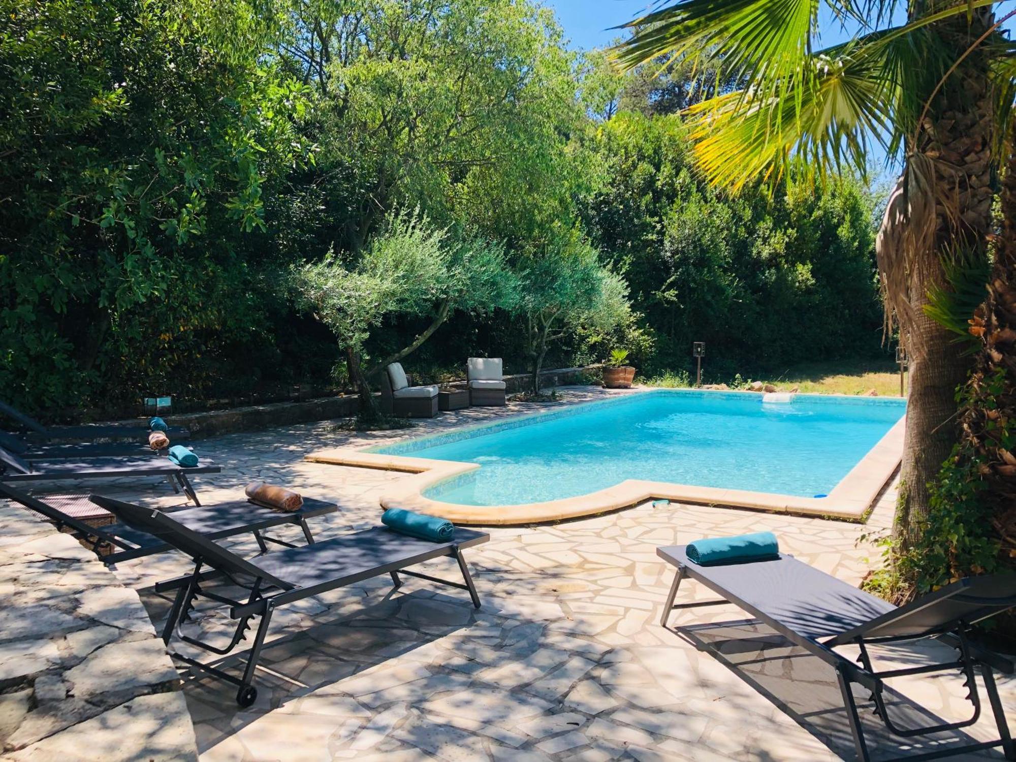 Magnifique Villa Typique Du Sud Avec Piscine Privee Et Jardin Mediterraneen Saint-Vincent-de-Barbeyrargues Extérieur photo